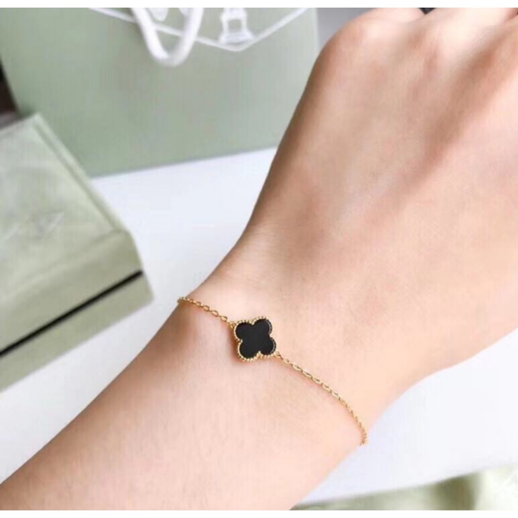 Lắc tay thời trang mặt hình cỏ bốn lá/trái tim phong cách vintage | BigBuy360 - bigbuy360.vn