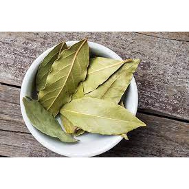 Lá nguyệt quế khô- lá bay leaves 500gr