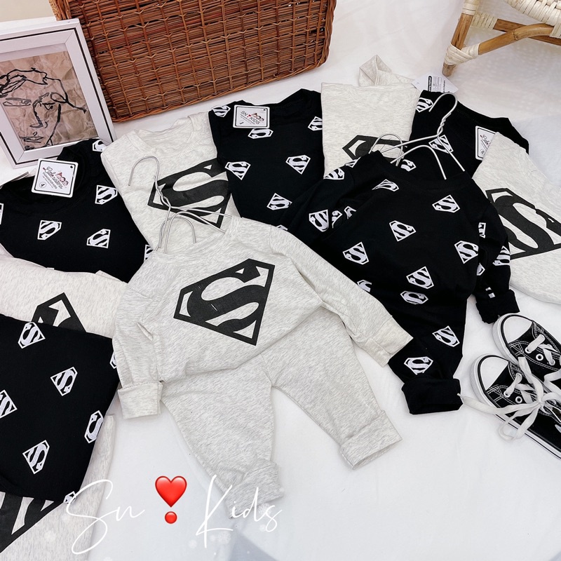 Set 2 bộ siêu nhân bé trai