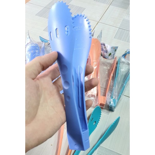 Gắp đá nhựa Duy Tân