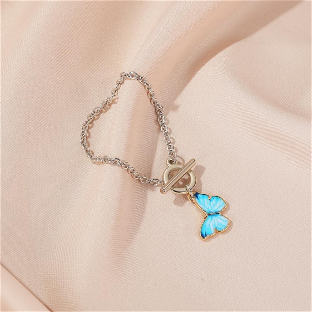 Vòng đeo tay mặt hình bướm màu xanh dương thời trang sành điệu | BigBuy360 - bigbuy360.vn