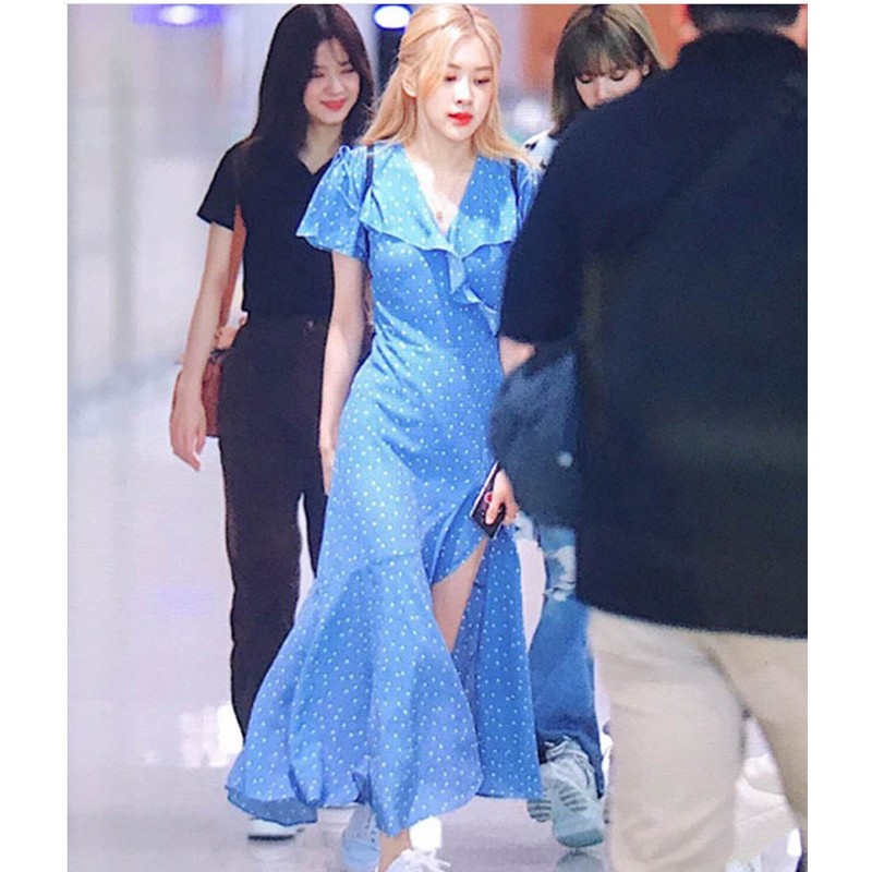 Đầm maxi đuôi cá chấm bi màu xanh giống Rosé Blackpink