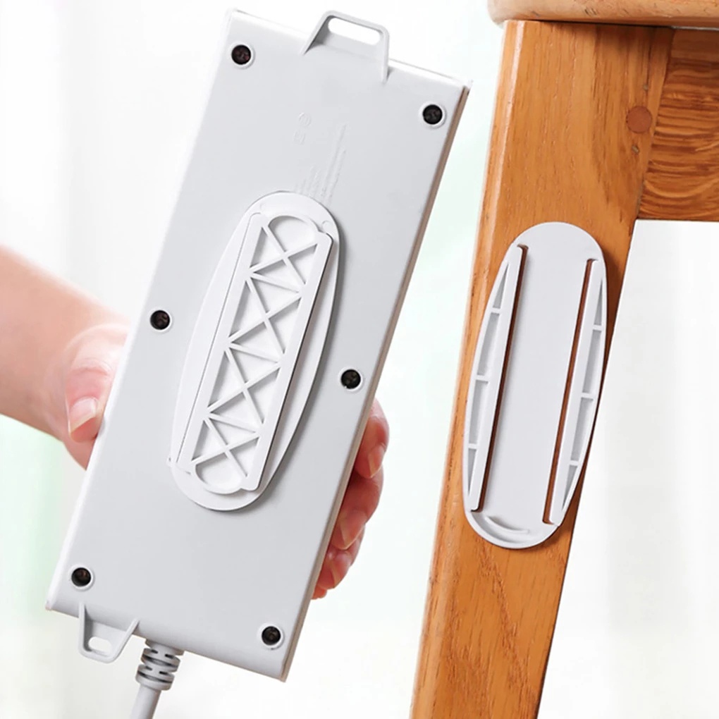 Giá Đỡ Phích Cắm Tự Dính Gắn Tường Tiện Dụng
