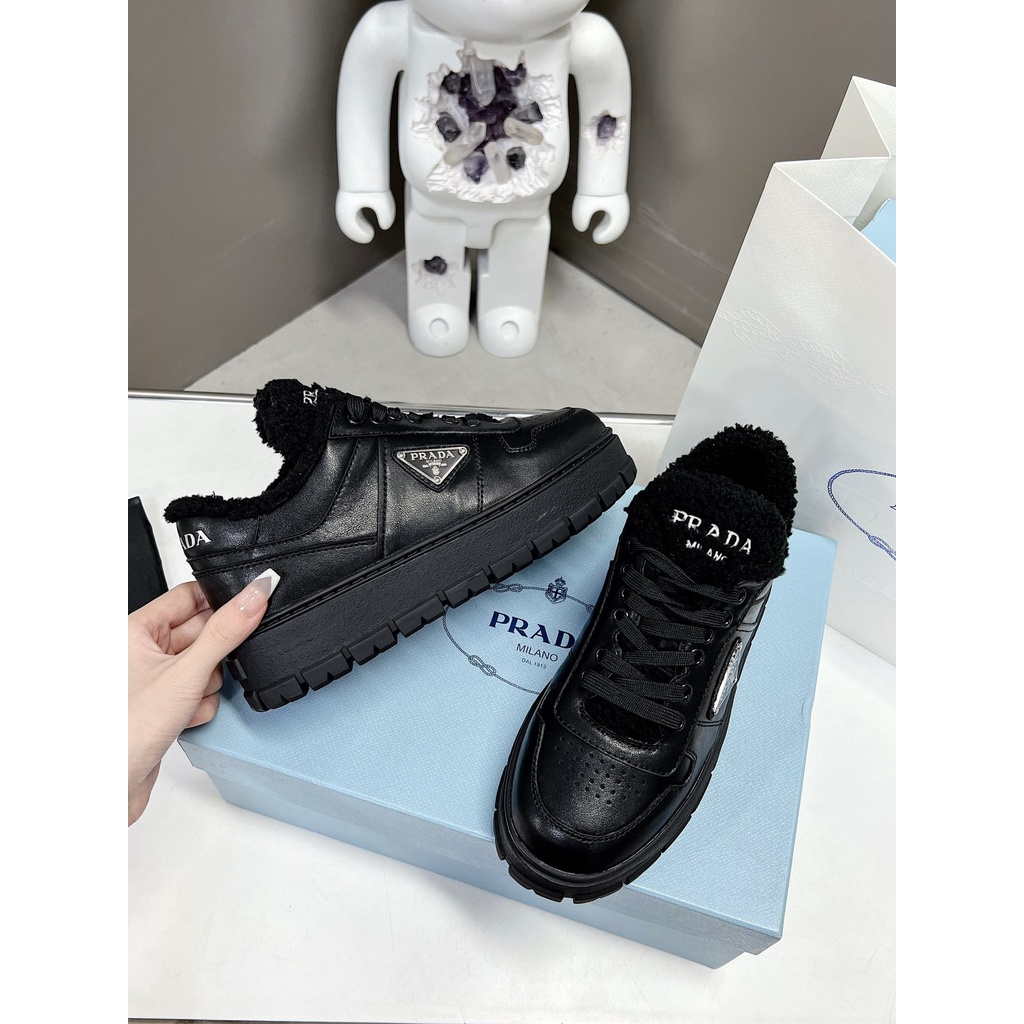 Giày thể thao da thật thời trang nữ cao cấp Prada sành điệu, thanh lịch và cá tính