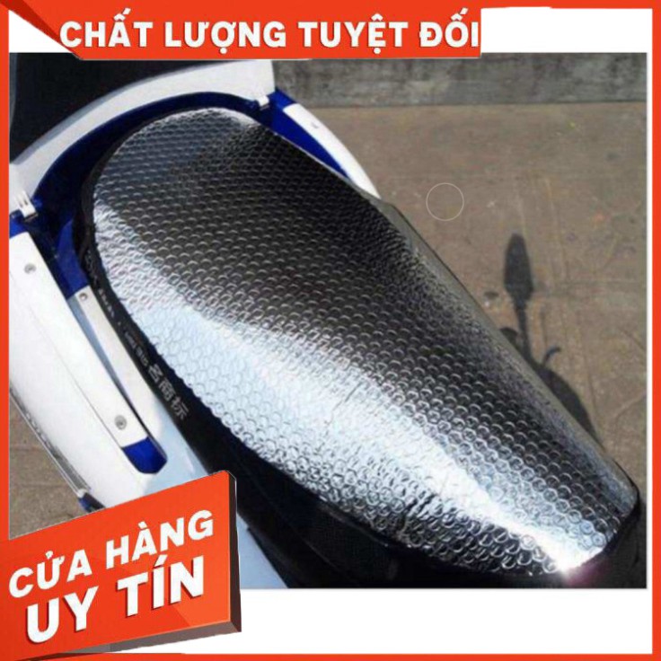 [SALE] Tấm Cách Nhiệt Phản Quang Che Nắng, Che Mưa - Chống Nóng Yên Xe Máy