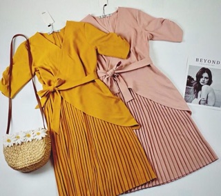 Đầm xoè dập ly sang chảnh