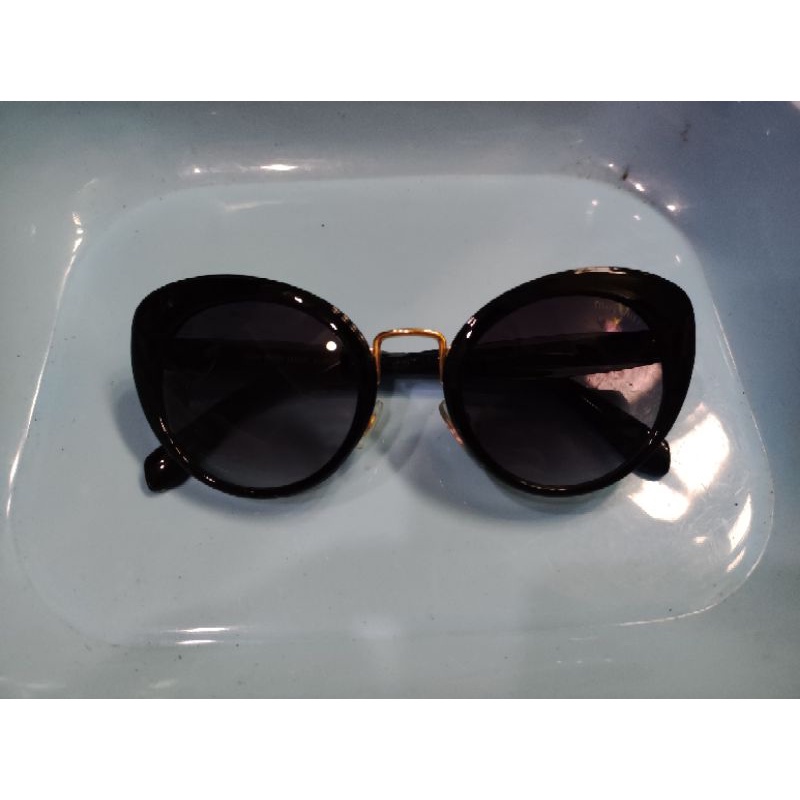 Mắt kính forever 21 auth