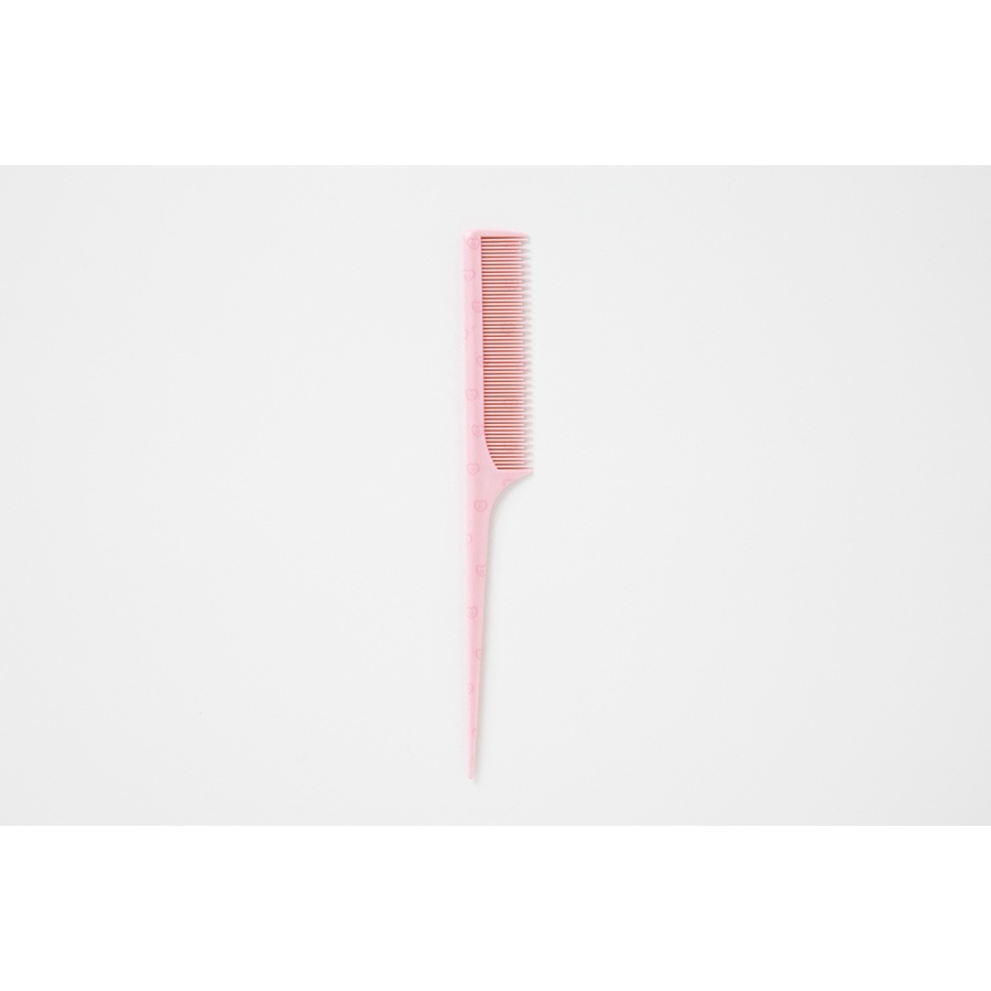 Lược Đuôi Dài ARTBOX Hàn Quốc Họa Tiết Trái Tim Màu Hồng