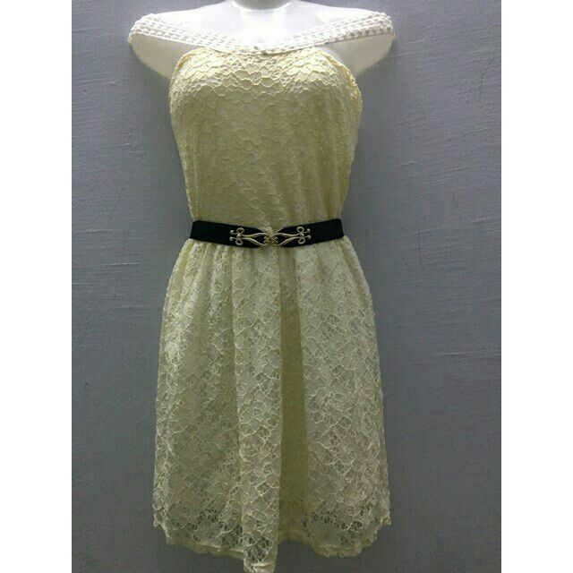 Thanh lý đầm ren đi tiệc size M