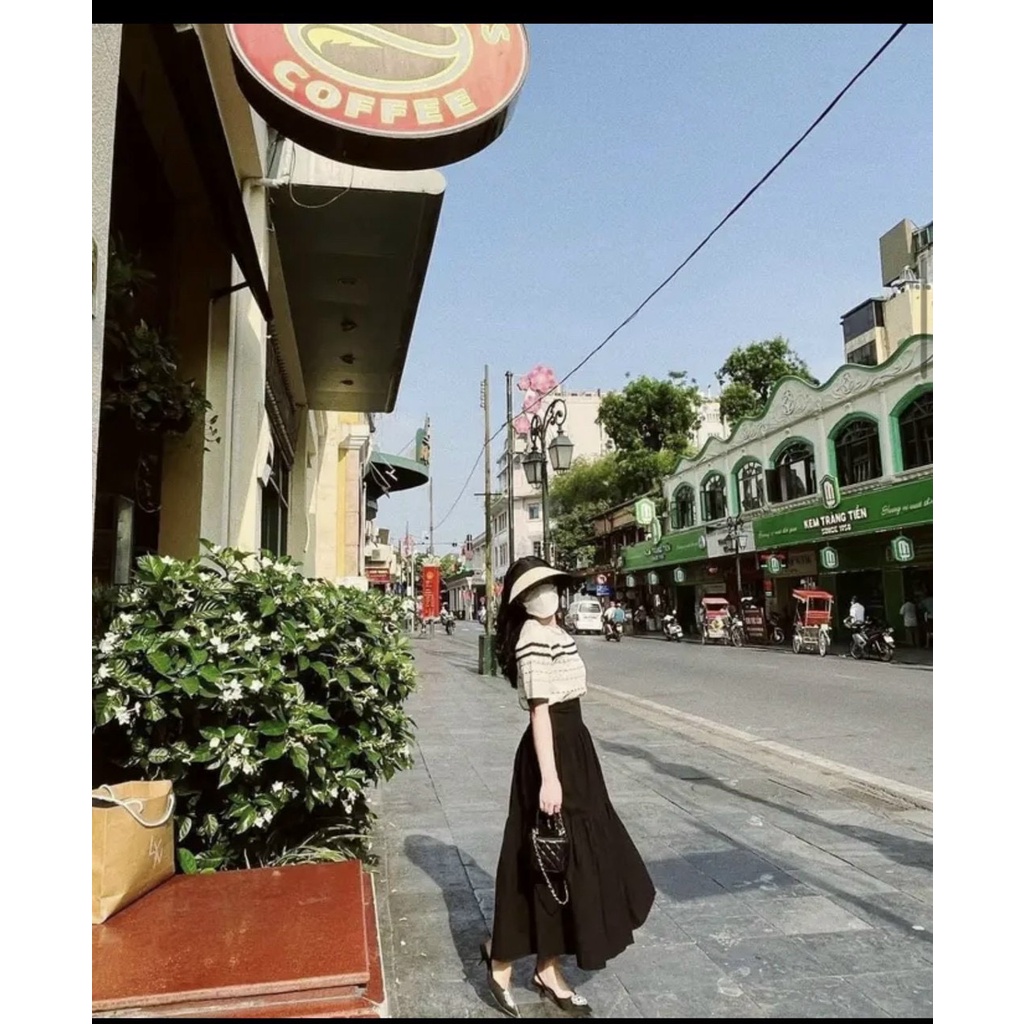 Áo len thổ cẩm kèm chân váy