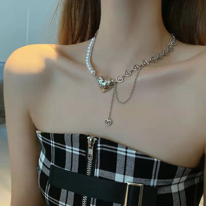 Vòng Cổ Đính Ngọc Trai Hình Trái Tim Xinh Xắn Cho Nữ