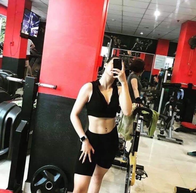 Quần lửng thể thao trên gối -TẬP GYM, YOGA, AEROBIC....