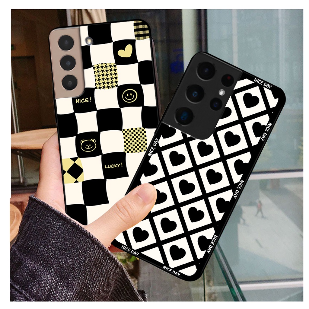 Ốp lưng Samsung S21 - S21 FE - S21 Plus - S21+ / S21 Ultra in hoạ tiết caro trái tim đen trắng, gấu bear cute đáng yêu