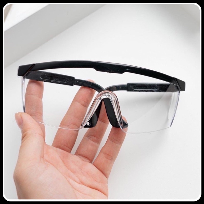 Kính bảo hộ chống bụi viền đen (điều chỉnh 3 nấc)