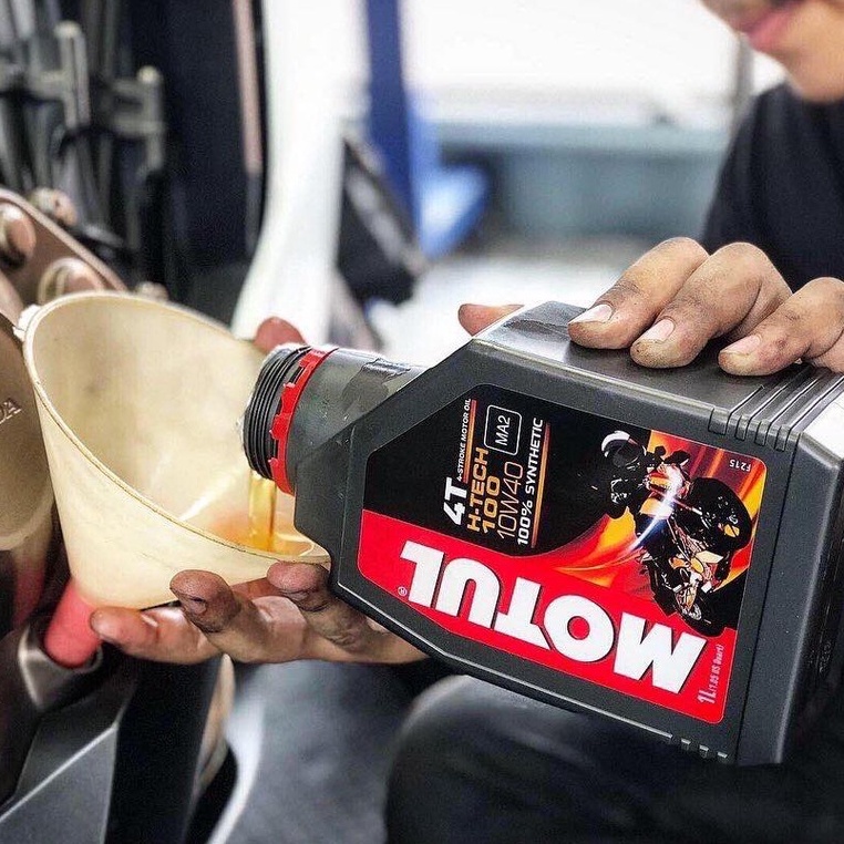 Dầu Nhớt MOTUL 7100 10W40 FRANCE