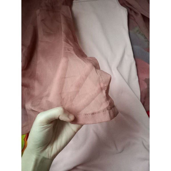 Áo khoác mỏng + váy body 2 hand