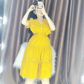 Đầm nút y hình 150k sale 75k