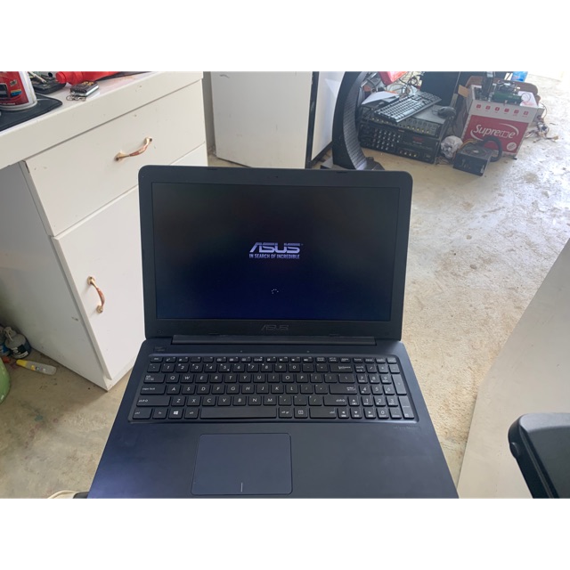 Laptop asus e502