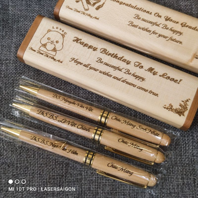 Quà tặng hộp bút gỗ kỷ niệm lưu niệm - Bút gỗ khắc tên lưu niệm - quà tặng thầy cô - quà cưới 8/3  quà văn phòng | BigBuy360 - bigbuy360.vn