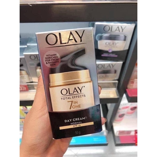KEM DƯỠNG FACE OLAY BAN NGÀY