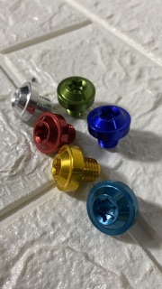 ốc chân kiếng 10mm răng thuận , ngược