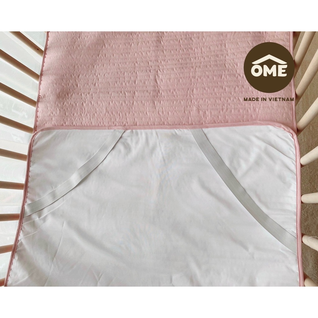 Lót Topper Sọc Ngang Ome Tự Tin Chống Thấm Cho Bé Kích Thước Lớn (60 X 120cm)
