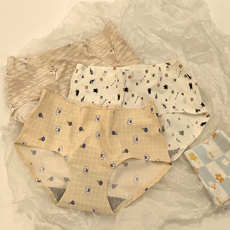 Quần Lót Lụa Mát Không Đường May Kháng Khuẩn Thoáng Khí Thời Trang Cho Nữ