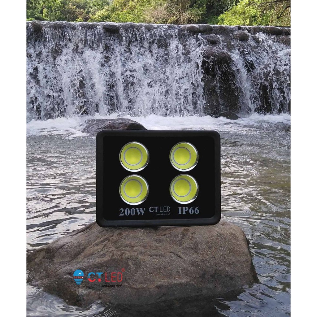 Đèn led pha cốc 200w IP66 ngoài trời siêu sáng