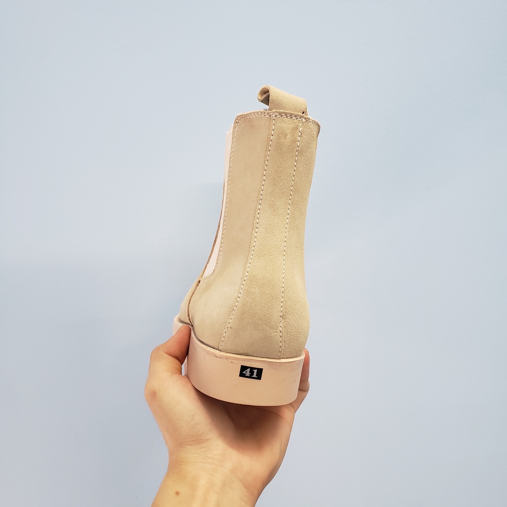 Giày Chelsea boot nam màu tan chất liệu da lộn cao cấp, đế cao su non đúc nguyên khối, dễ phối đồ[