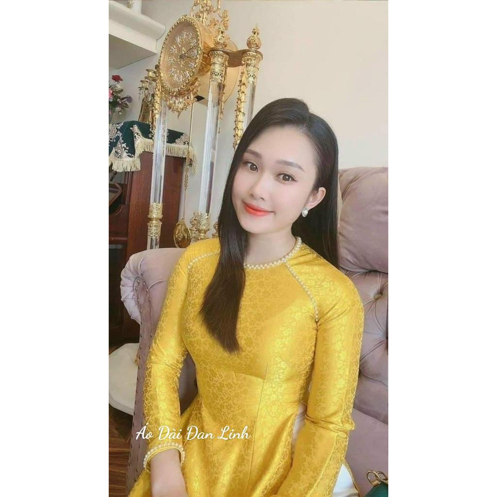 Áo dài gấm màu vàng đính ngọc sang trọng, trẻ trung - Áo Dài Đan Linh