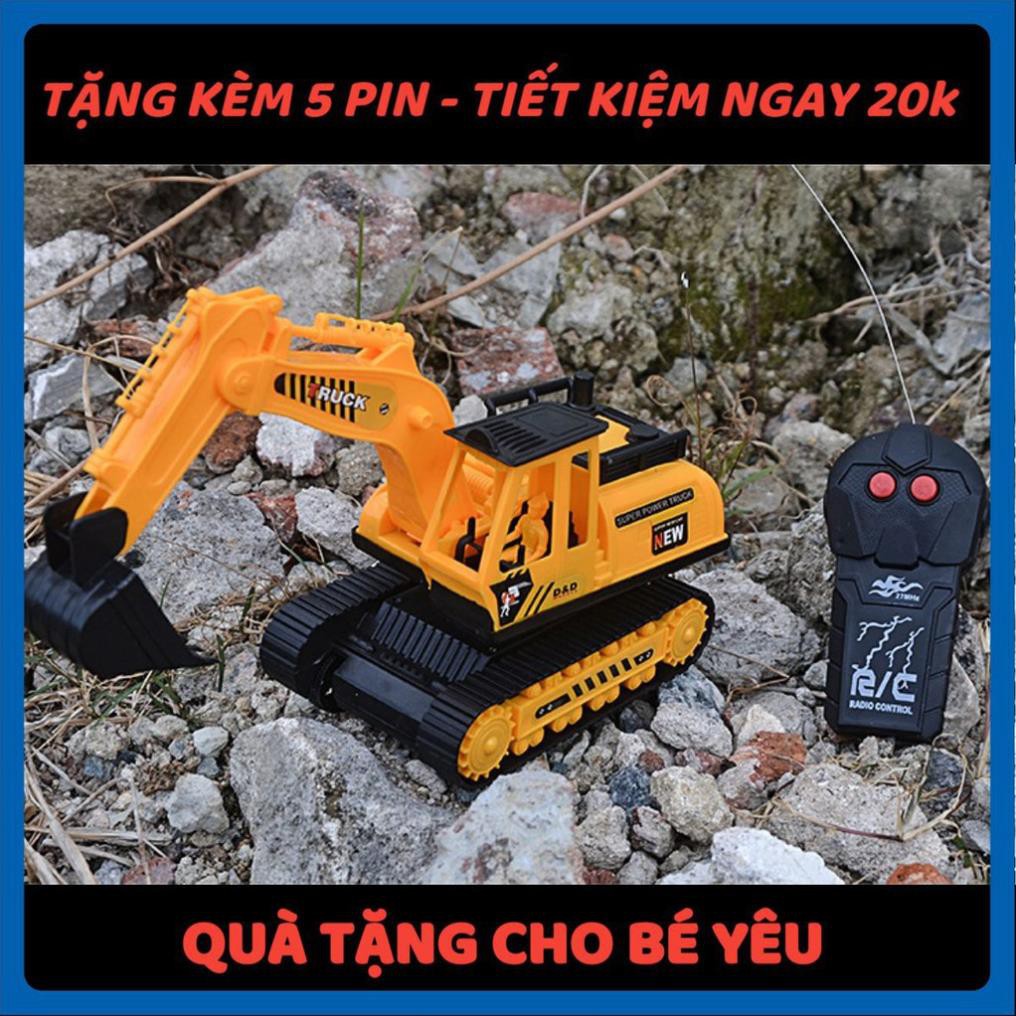 Máy xúc điều khiển từ xa