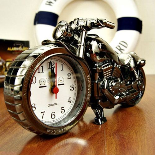 Đồng Hồ Để Bàn Mô Tô Sang Trọng