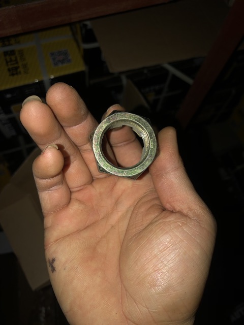 ê cu ren trong phi 27