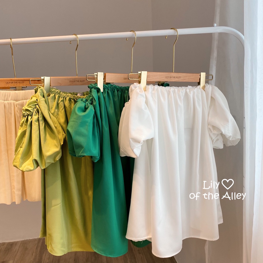 Áo trễ vai tay bồng rời phong cách Ulzzang Hàn Quốc