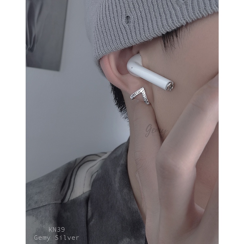 Bông tai, Khuyên tai nam bạc cao cấp White Gangster thiết kế độc đáo, cá tinh, unisex KN39| GEMY SILVER
