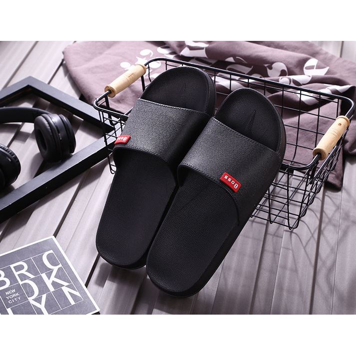 Dép quai ngang nam Mazshu đúc nguyên khối bền đẹp, logo boss cô cậu chủ ấn tượng New - HV Store 414
