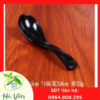 THÌA PHÍP NHỰA NHIỀU MÀU