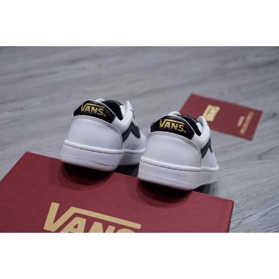 Giày vans trắng sọc đen
