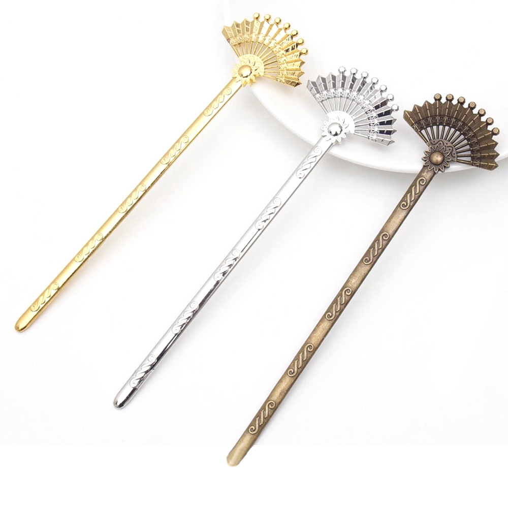 Trâm Cài Tóc Trang Trí Hình Quạt Chất Liệu Kim Loại Dành Cho Bạn Nữ