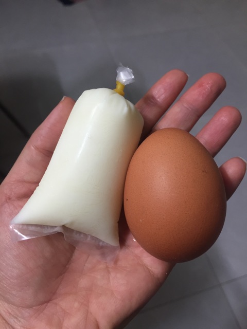 Hỏa tốc_50 bịch sữa chua  nhà làm - 100% từ sữa bò tươi nguyên chất