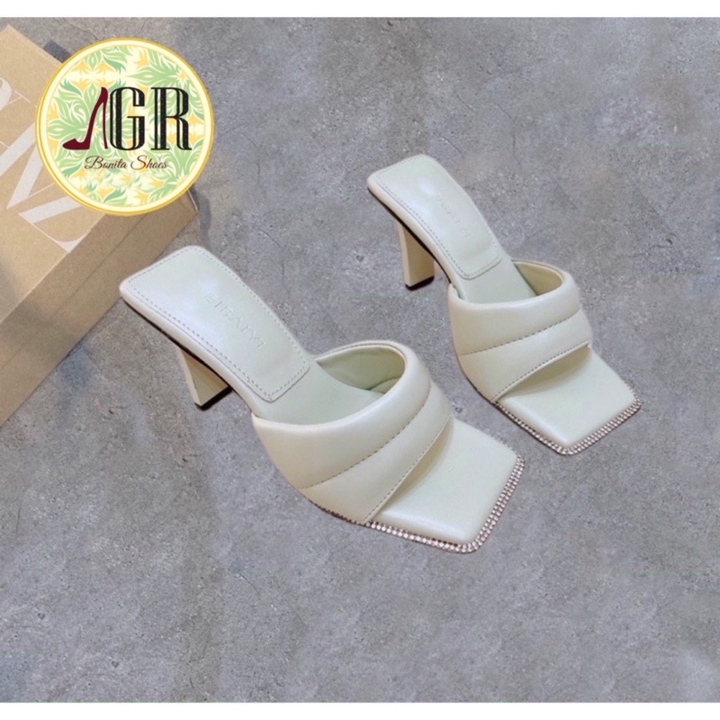 Guốc bản ngang viền đá lót đệm gót dẹp cao 9p