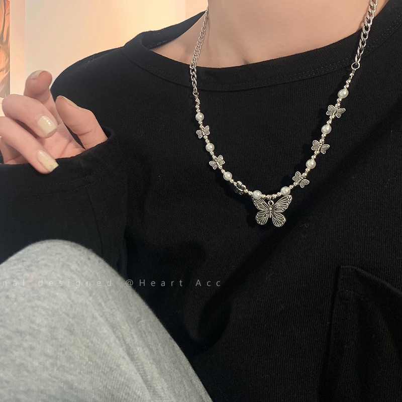 Vòng cổ Thép Titan Mặt Hình Bướm Đính Ngọc Trai Phong Cách Hip Hop