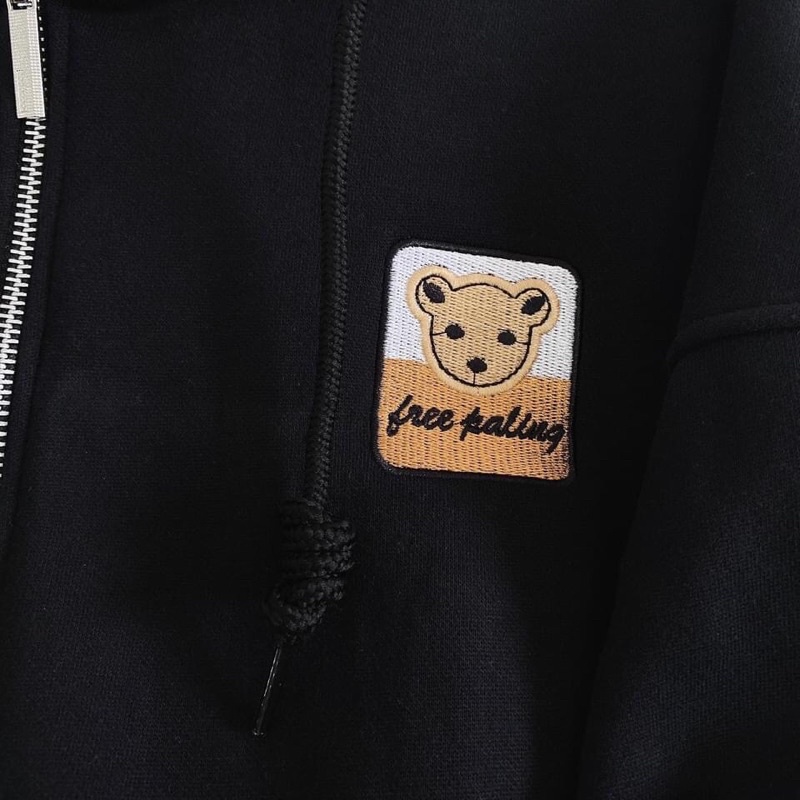 Áo khoác nỉ lót bông Gấu thêu unisex | BigBuy360 - bigbuy360.vn