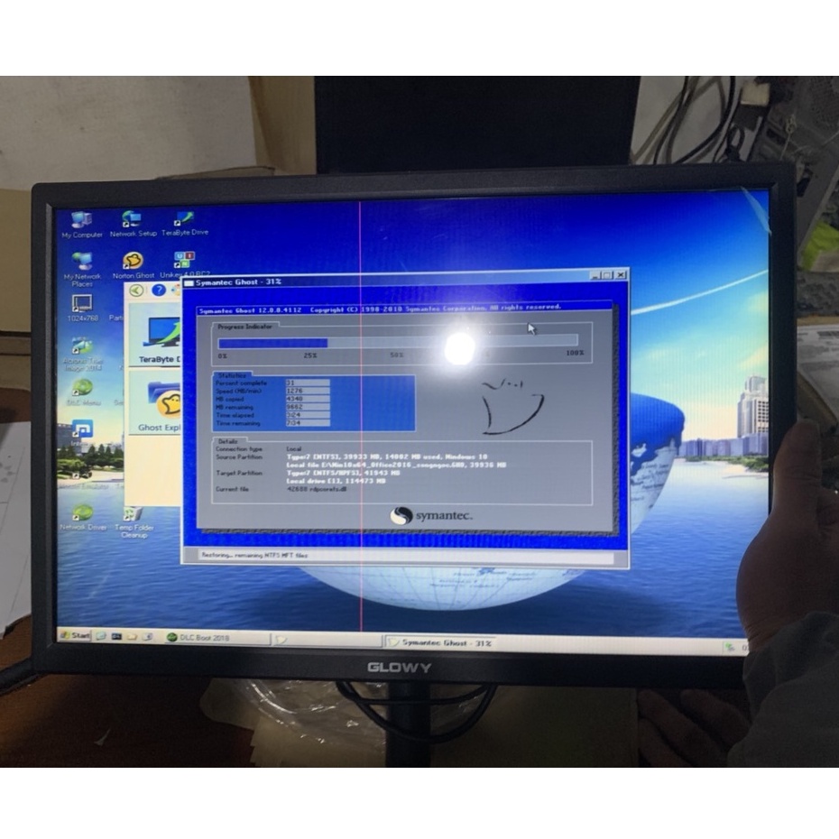 Màn hình lỗi LCD Gloway 19 inch (dùng làm máy kĩ thuật,xem camera,lướt online)  - Bảo hành 1 tháng !!