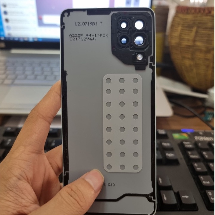 Nắp Lưng Thay Thế Samsung A22 4G / A225 Chính Hãng Full Kính Camera và Keo
