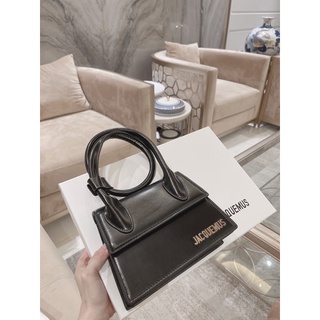 Túi Jacquemus Leather