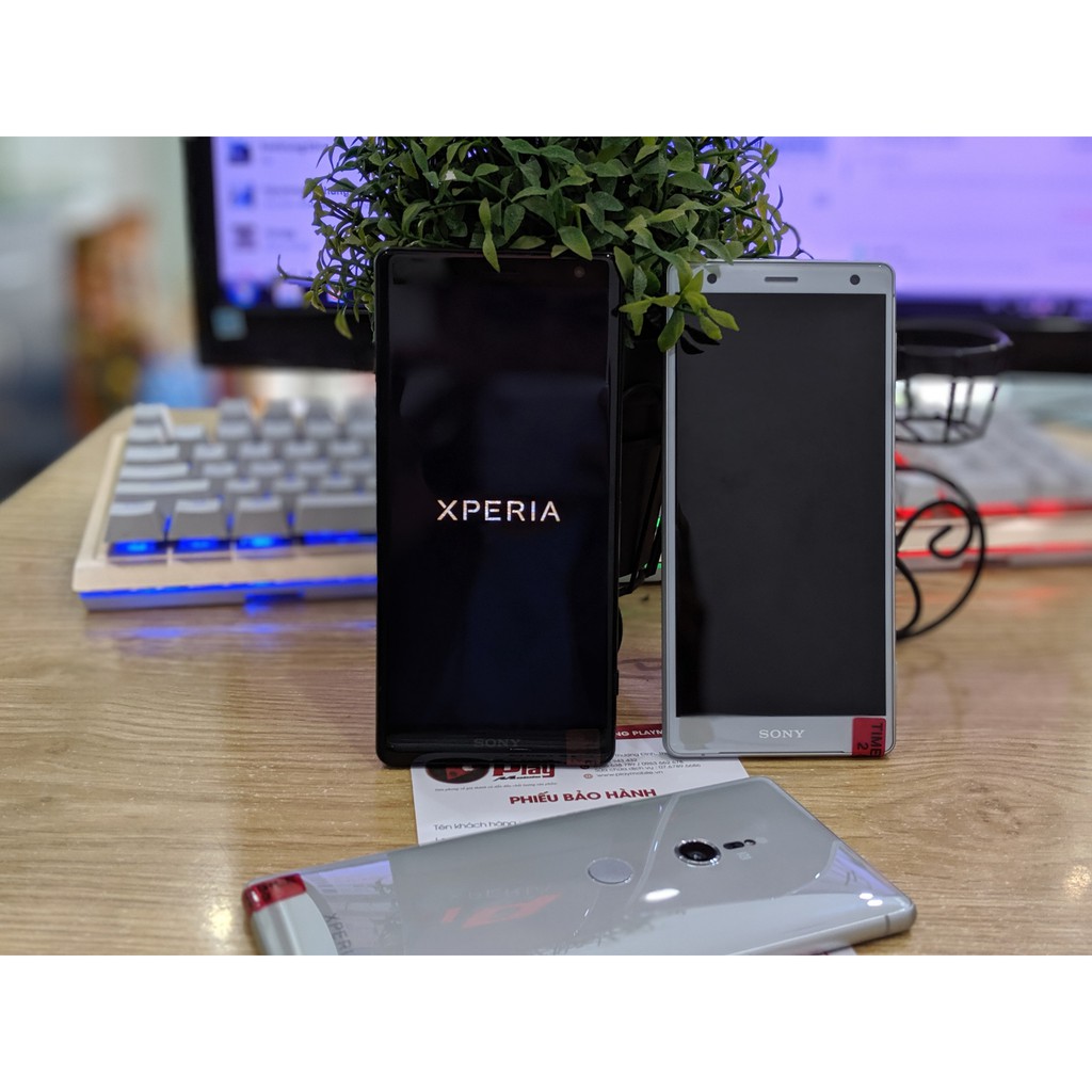 Điện Thoại Sony Xperia XZ2 Zin đẹp áp xuất căng || Tặng Kèm Phụ Kiện || Mua Hàng tại Playmobile