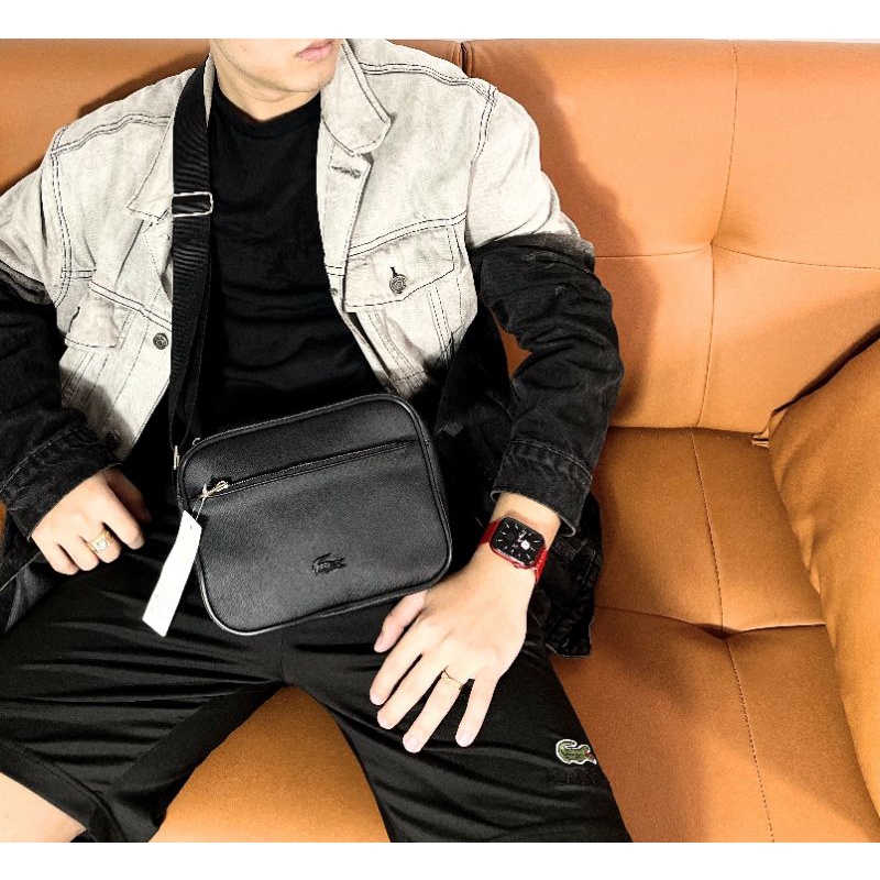 TÚI ĐEO CHÉO, TÚI CHỐNG NƯỚC LACOSTE Chất liệu 100% da chống nước
