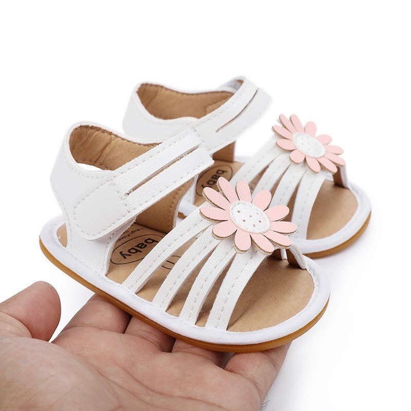 Giày sandal tập đi chống trơn trượt cho bé gái