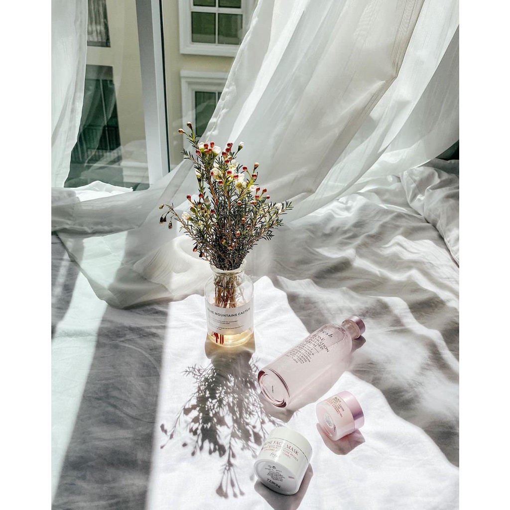 Tinh Chất Cấp Ẩm Fresh 𝗥𝗼𝘀𝗲 𝗗𝗲𝗲𝗽 𝗛𝘆𝗱𝗿𝗮𝘁𝗶𝗼𝗻 𝗢𝗶𝗹-𝗶𝗻𝗳𝘂𝘀𝗲𝗱 𝗦𝗲𝗿𝘂𝗺 100ml